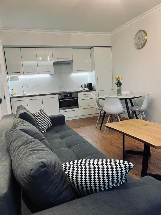 Sun Clock Apartment Šiauliai Eksteriør billede